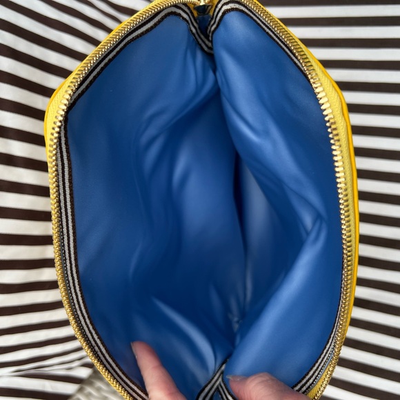 Henri Bendel Yellow Envelope Clutch/Crossbody with Gold Chain - Picture 12 of 15